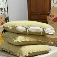 پشتی پمبه‌ای اماراتی