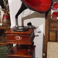 گرامافونهای آنتیک