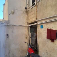 خانه ویلایی  ۳۰ متری  دوطبقه  قولنامه ای