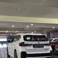 ب ام وBMW برقی ix1 مدل 2025.آرکان خودرو ایران مال