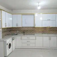 کابینت به همراه تیکه های زیرگازی و آبچکان