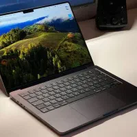 مک بوک پرو 14 اینج M3