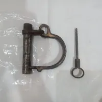 قفل یا دست بنده حیوانات اهلی