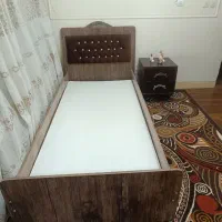 تخت۲در۹۰همراه پاتختی