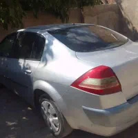 مگان نقره ای مدل ۲۰۰۹