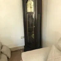 یک عدد ساعت ایستاده در حد نو