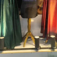 ۱۸ عدد لامپ ریلی ۵۰ وات برند (مودی) به همراه ریل