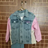 کت و شلوار جین در حد نو