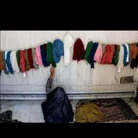 رنگ و پود قالی دستباف ۶متری چله دوانده شده