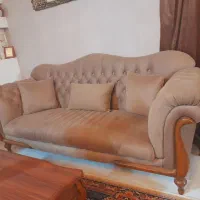 مبل راحتی وسلطنتی در حد نو|مبلمان خانگی و میز عسلی|مشهد, کوی المهدی|دیوار