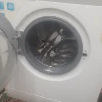 ماشین  لباس شویی