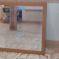 دو عدد آینهی دیواری نو
