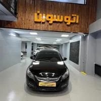 جک J5 اتوماتیک 1800cc، مدل ۱۳۹۴