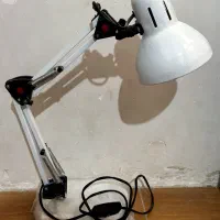 چراغ مطالعه