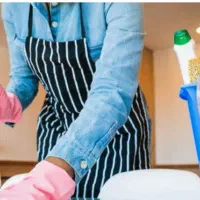 به یک نظافتچی خانم نیازمندیم