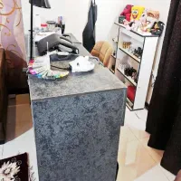 میز و لوازم کاشن ناخن کامل درحداکبند زیرقیمت|آرایشگاه و سالن‌های زیبایی|شاهین‌شهر, شهرک ردانی پور|دیوار