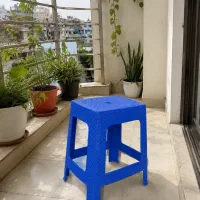فروش ویژه چهارپایه پلاستیکی ۵۰ و ۷۰ سانتی