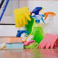 تمیزکاری در منزل و ادارات