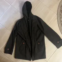 پالتو خاکستری (اورکت) در حد نو|لباس|ساری, |دیوار