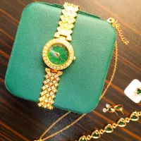 ساعت طلایی نگین دار همراه اکسسوری با تخفیف ویژه|ساعت|بجنورد, |دیوار