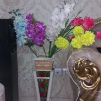 گل و گلدان سالم