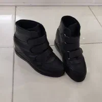 نیم بوت لژ دار سایز ۳۸ و ۳۸ مشکی|کیف، کفش، کمربند|مشهد, عبادی|دیوار