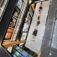 سبزه میدان/بر اصلی لاکانی/پاساژ چهارسو،موبایل|اجارهٔ مغازه و غرفه|رشت, لاکانی|دیوار