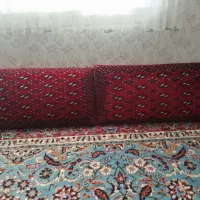 یک جفت پشتی دست بافت