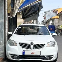 برلیانس ۹۶ بی رنگ و ضربه