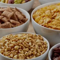 کارگرساده آقاو خانم/ماهر/ کارخانه غلات صبحانه