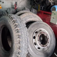 لاستیک سنگین فروشی شریفی اهواز برومی بعداز پل|قطعات یدکی و لوازم جانبی|اهواز, شهرک صنعتی شماره ۳|دیوار