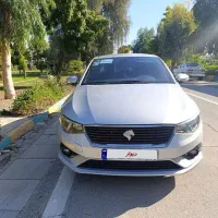 تارا TU5P، دستی نقره ای