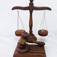 مشاوره حقوقی.وکالت.وکیل.