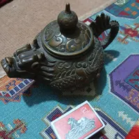 سه عدد قوری چینی برنجی|کلکسیون اشیاء عتیقه|دهلران, |دیوار
