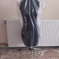 مانکن با پایه استیل