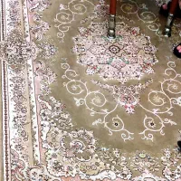 یک جفت فرش ماشینی کرم قهوای در حد نو