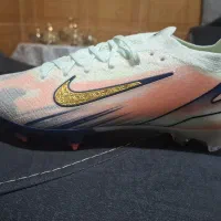 کفش فوتبال کیفیت تضمینی