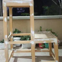 چهارپایه چوبی سبک