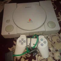پلی استیشن تمیز و سالم