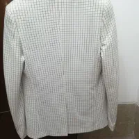 کت تک مردانه|لباس|مرودشت, تامین اجتماعی‎|دیوار