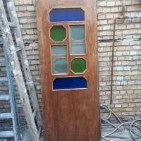 درب چوبی اتاق