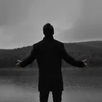 استخدام نیروی غیرحضوری (درامد بالا)