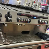 یک عدد دستگاه لاسپازیاله و اسیاب اسپانیایی