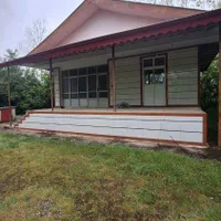 فروش خانه و محوطه یک هکتاری سند دار در اطراف شفت