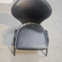 صندلی و میز اداری