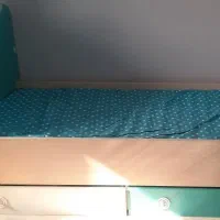 تخت و کمد و ویترین برند اپادانا|اسباب و اثاث بچه|رشت, گیل|دیوار