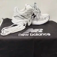 کتانی زنانه نیو‌بالانس