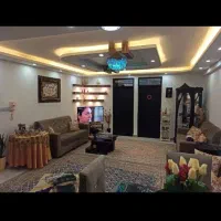 خانه دو واحده طبقه بالا...