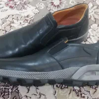 کفش اسپرت مردانه تمام چرم سایز44|کیف، کفش، کمربند|گرمی, |دیوار