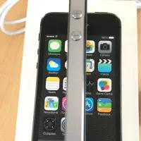 آیفون 5s رنگ خاکستری 16g|موبایل|شیراز, زند|دیوار